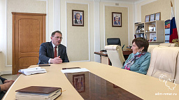 Глава Нарьян-Мара обсудил с председателем Совета ветеранов Печорского лесозавода дальнейшее благоустройство парка