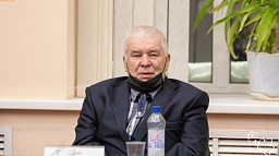 Председатель ТОС «Сообщество Сахалин»  Сергей Клокотов отмечает день рождения