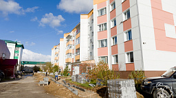 У дома № 15 на улице Меньшикова появится новый тротуар