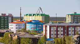 ТОСы Нарьян-Мара поздравили с юбилеем руководителя ОАТОС