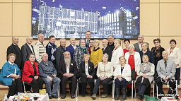 Олег Белак поздравил Почетных граждан города и награжденных знаком «За заслуги перед Нарьян-Маром» с Новым годом