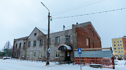 Начата реконструкция административного здания «Чистого города» по Смидовича