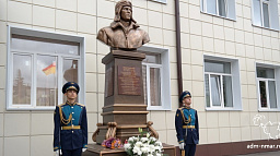 В Нарьян-Маре установят бюст легендарного летчика Михаила Водопьянова